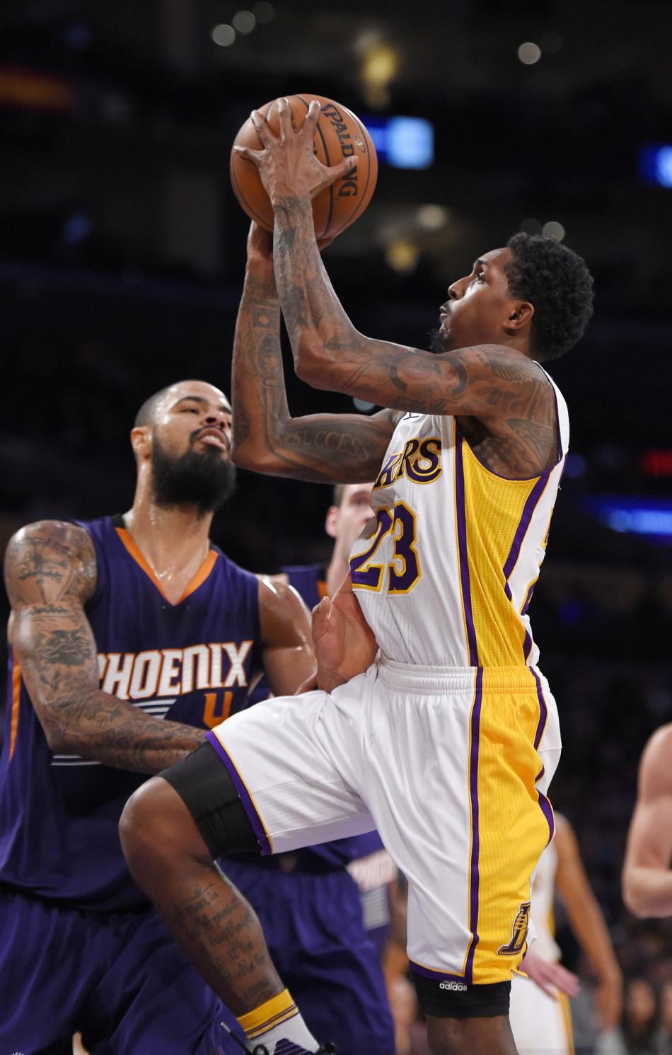 乎贯穿了他 乎贯穿了他